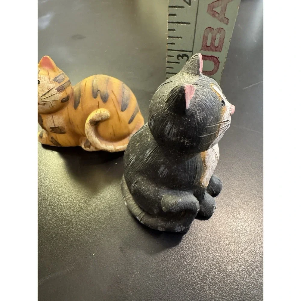 2‎ Tii Collections Small Resin Cat Figures Sitting Position And Laying Down